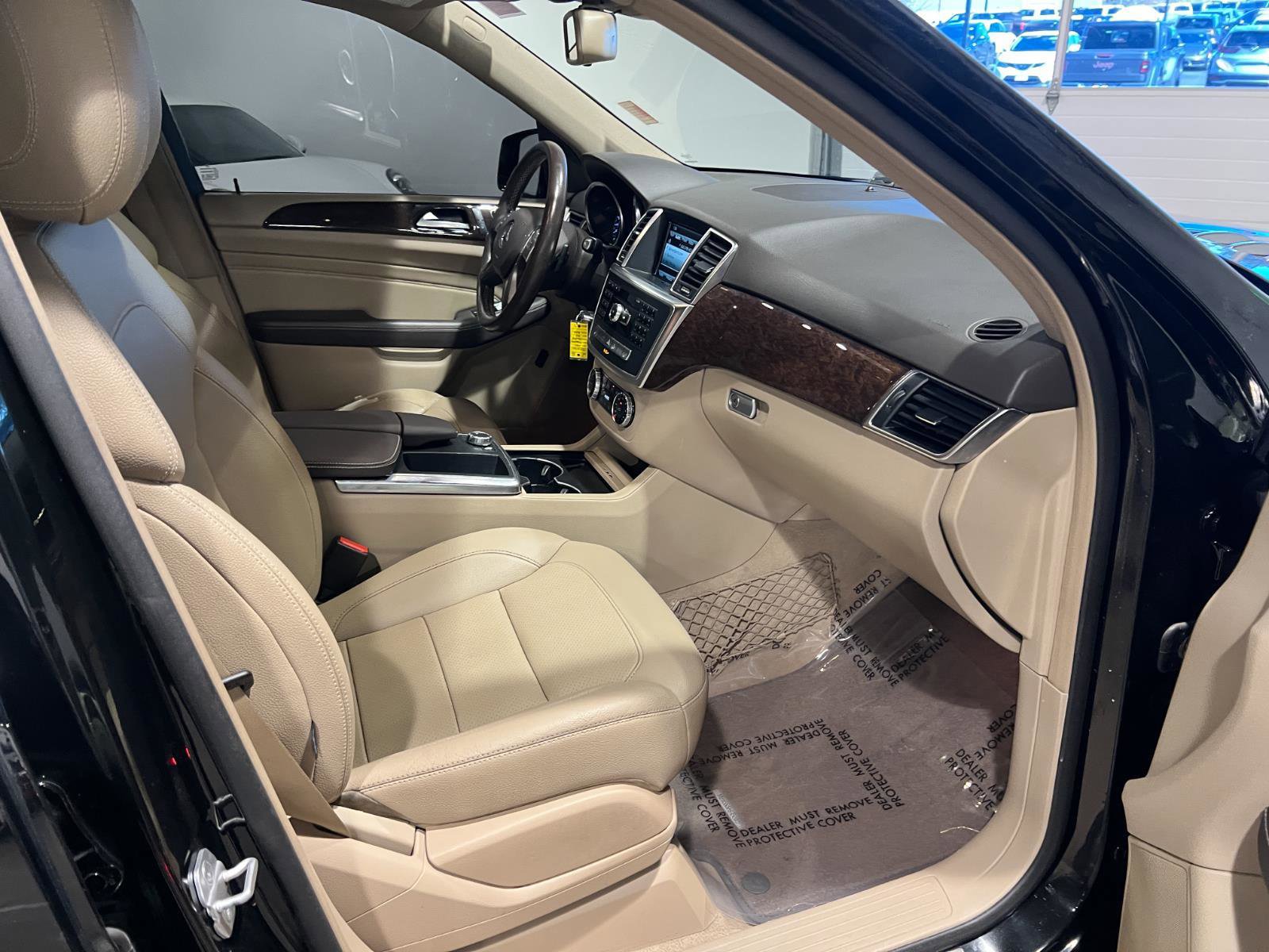 Used 2013 Mercedes-Benz ML 350 4MATIC image 38
