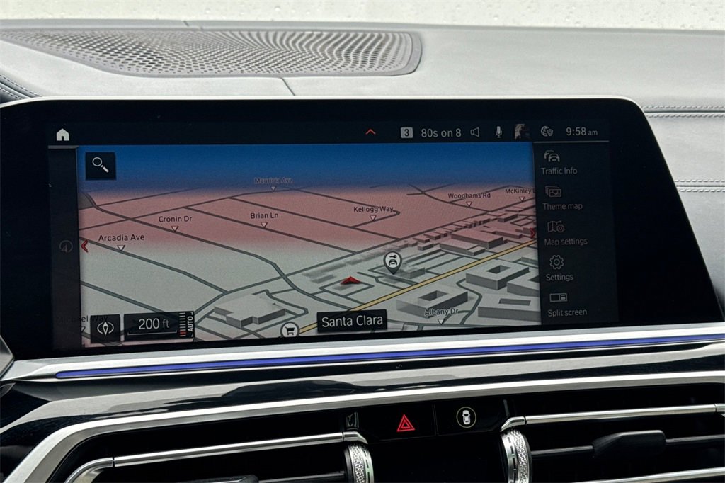 Used 2022 BMW X7 xDrive40i w/ M Sport Package image 18