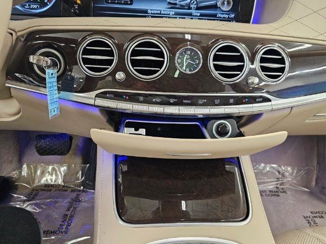 Used 2017 Mercedes-Benz S 550 4MATIC Sedan w/ Premium Package image 16