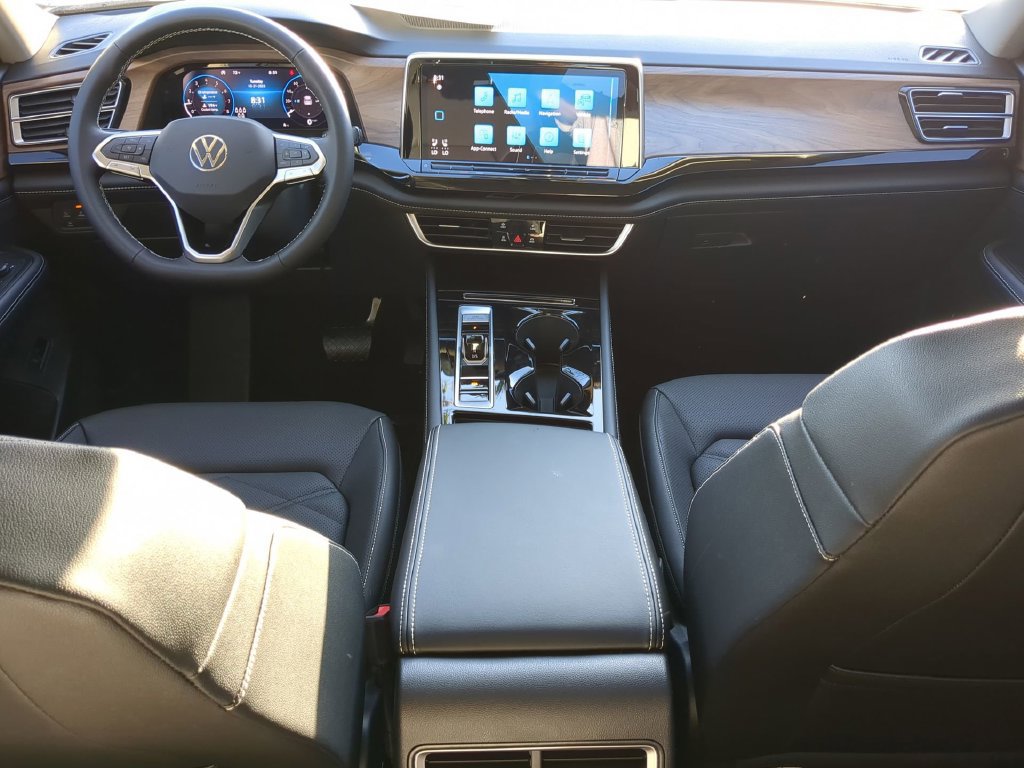 New 2026 Volkswagen Atlas SE FWD image 14