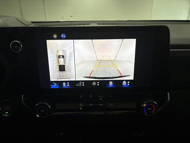 Used 2023 Chevrolet Colorado Trail Boss w/ Technology Package image 31