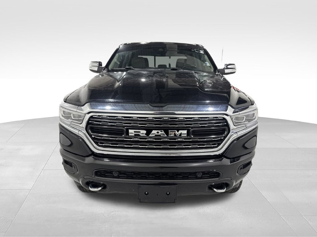 Used 2022 RAM 1500 Limited AWD/4WD image 2