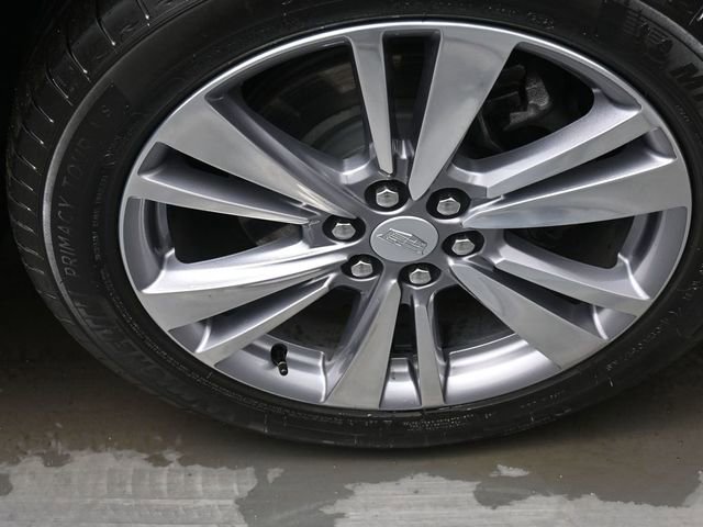 Used 2024 Cadillac XT5 Premium Luxury w/ LPO, Floor Liner Package image 29