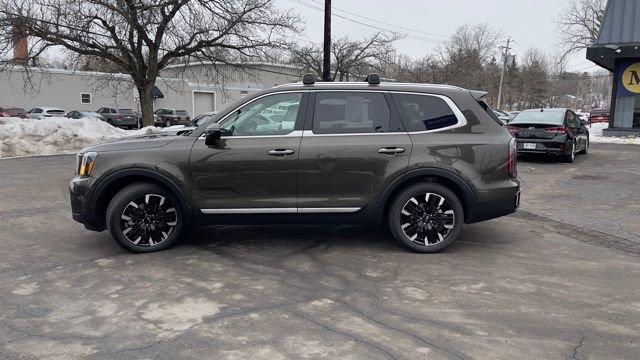 Used 2024 Kia Telluride SX Prestige w/ Towing Package AWD/4WD image 5