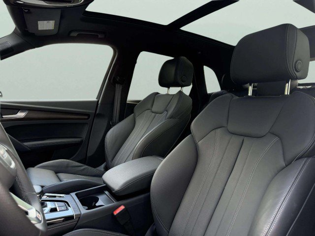 Certified 2025 Audi Q5 e Premium Plus w/ Premium Plus Package AWD/4WD image 20