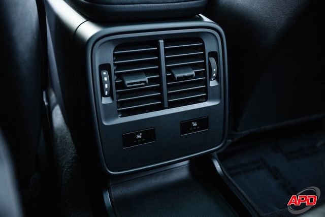 Used 2022 Porsche Taycan image 77