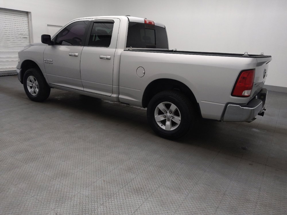 Used 2018 RAM 1500 Classic SLT AWD/4WD image 3