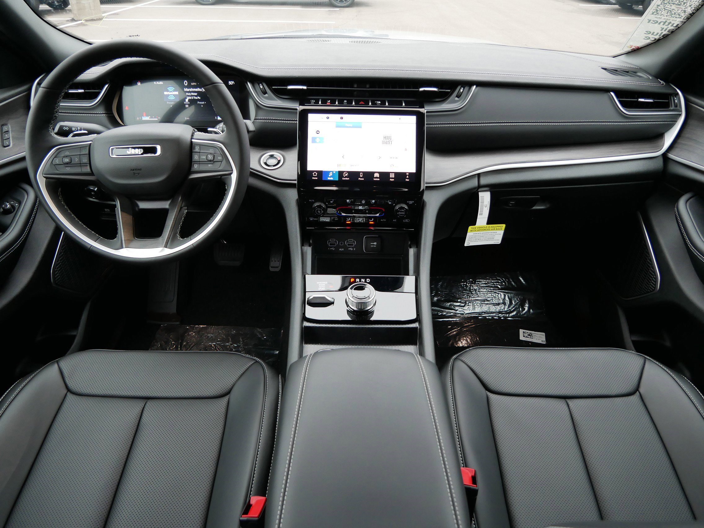 New 2025 Jeep Grand Cherokee Limited w/ Luxury Tech Group II image 12