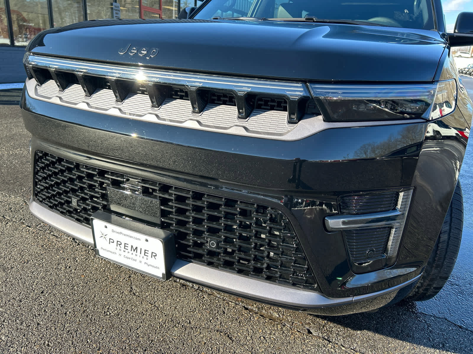 New 2026 Jeep Grand Wagoneer Limited w/ Premium Group II image 11