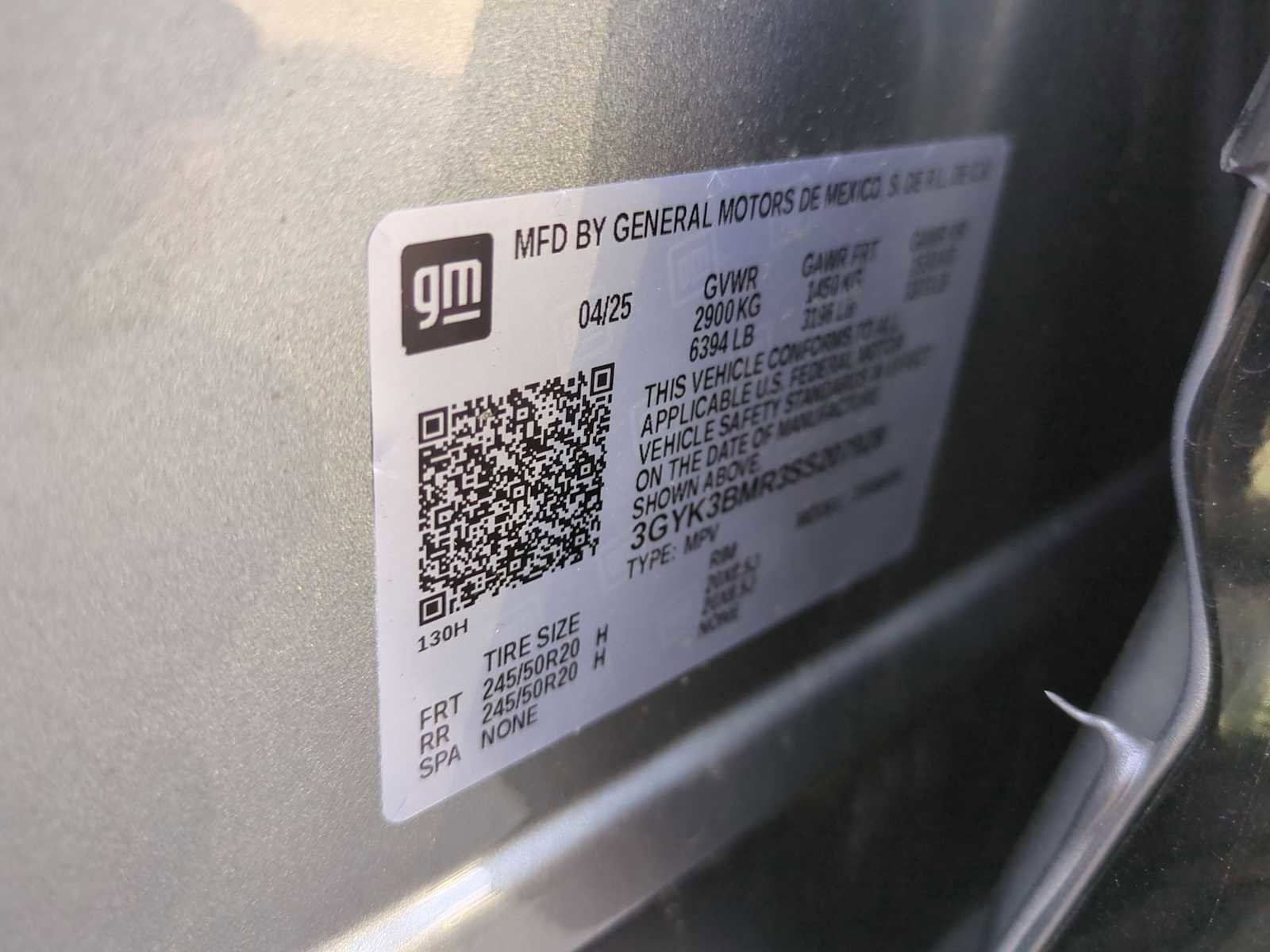 New 2025 Cadillac Optiq Luxury 1 image 29