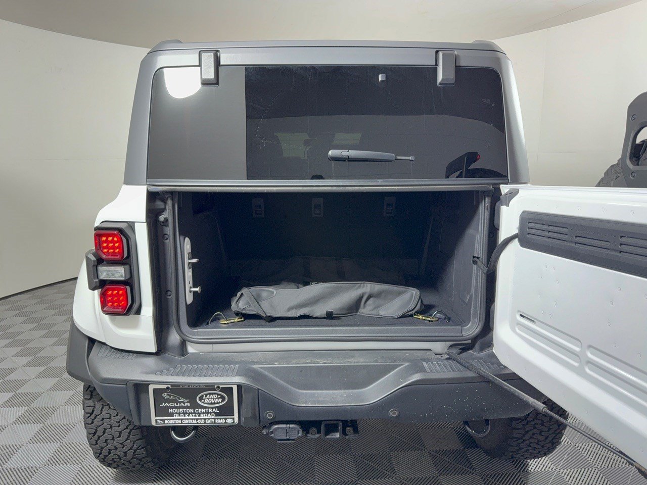 Used 2024 Ford Bronco Raptor AWD/4WD image 28
