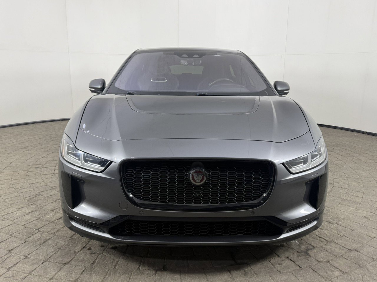 Used 2020 Jaguar I-PACE HSE image 2