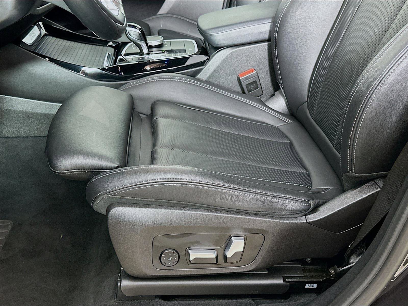 Used 2022 BMW X3 xDrive30i w/ Convenience Package image 19