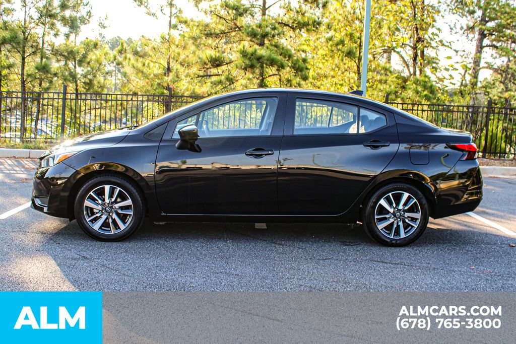 Used 2024 Nissan Versa SV FWD image 6