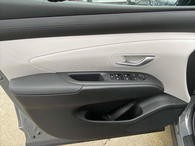New 2025 Hyundai Tucson SEL FWD image 8