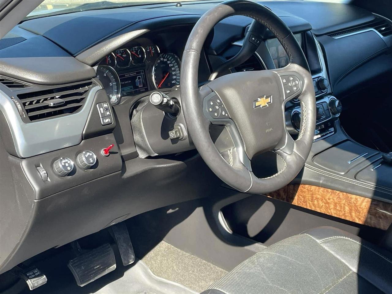 Used 2017 Chevrolet Tahoe Premier AWD/4WD image 15