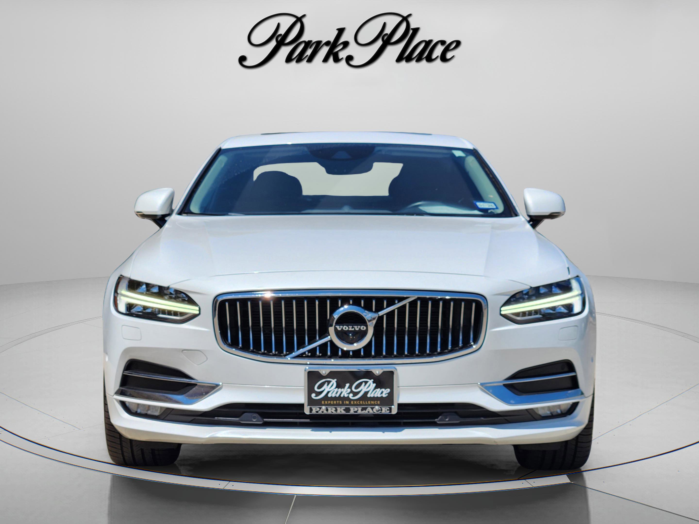 Used 2017 Volvo S90 T6 Inscription w/ Vision Package AWD/4WD image 9