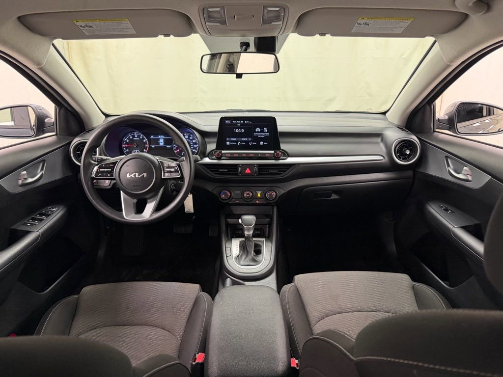 Used 2023 Kia Forte LXS w/ LXS Technology Package image 21