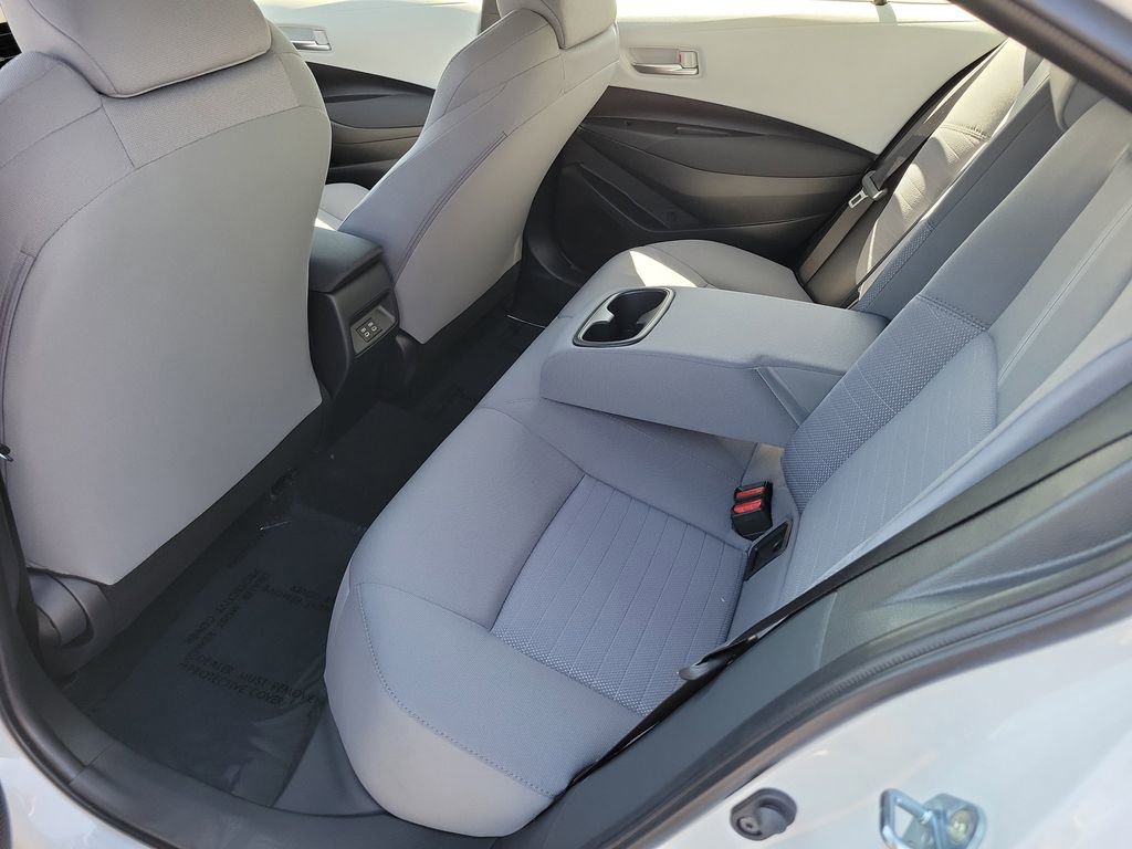 Used 2026 Toyota Corolla SE w/ SE Package image 24