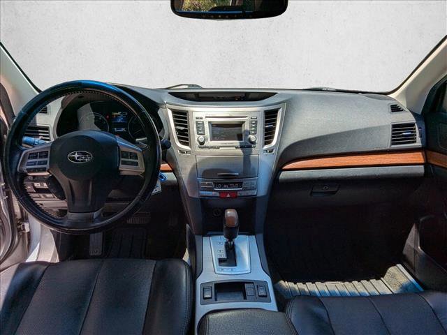 Used 2013 Subaru Outback 2.5i Limited AWD/4WD image 13
