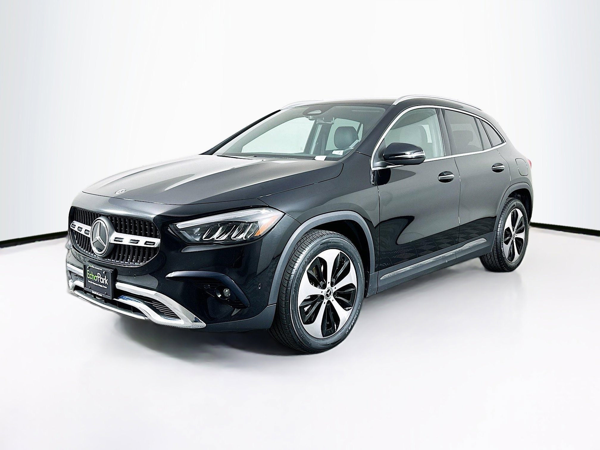 Used 2025 Mercedes-Benz GLA 250 4MATIC image 3