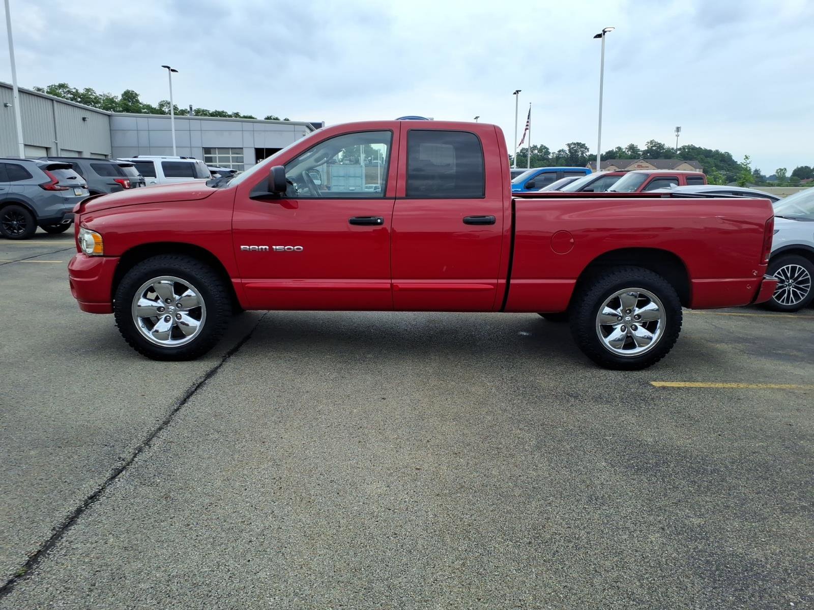 Used 2005 Dodge Ram 1500 Truck SLT RWD image 3
