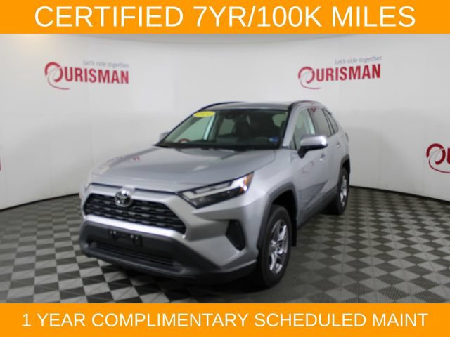 Used 2024 Toyota RAV4 XLE w/ Convenience Package FWD image 2