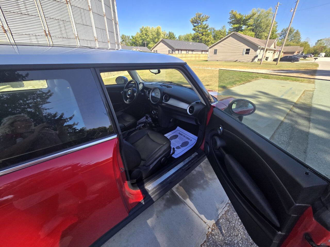 Used 2013 MINI Cooper Hardtop image 9