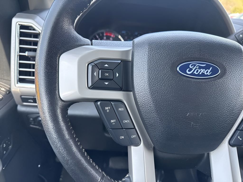 Used 2017 Ford F350 Lariat w/ Tow Technology Bundle AWD/4WD image 15