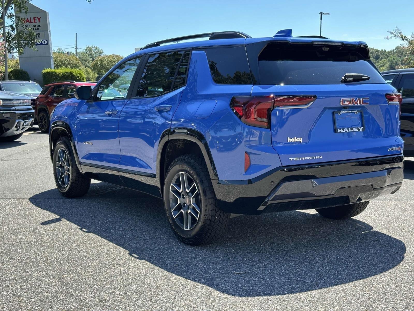 New 2026 GMC Terrain AT4 w/ Convenience Package III image 21