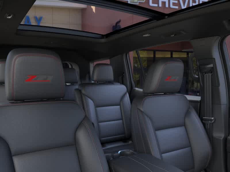 New 2026 Chevrolet Traverse Z71 w/ Driver Confidence Package AWD/4WD image 24