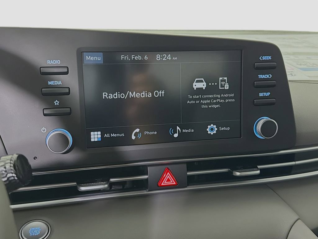 Used 2025 Hyundai Elantra Sport FWD image 16