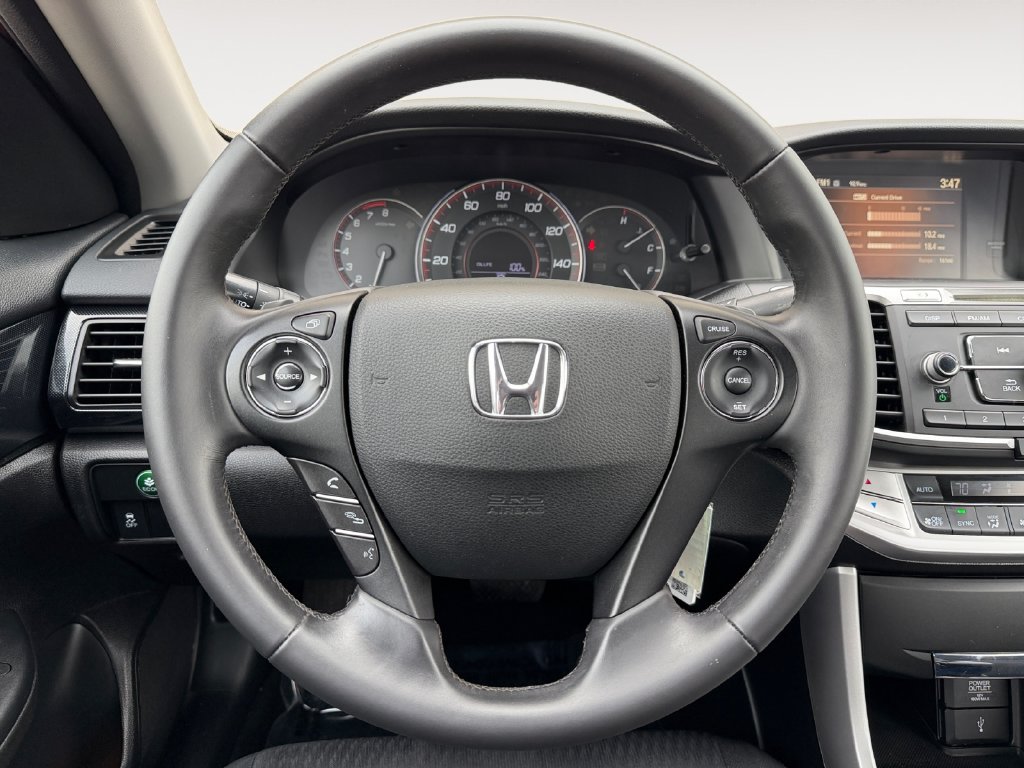 Used 2015 Honda Accord Sport image 23