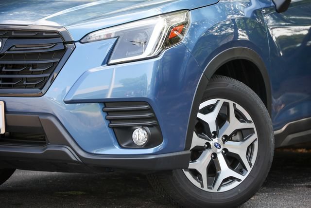 Certified 2023 Subaru Forester Premium AWD/4WD image 21