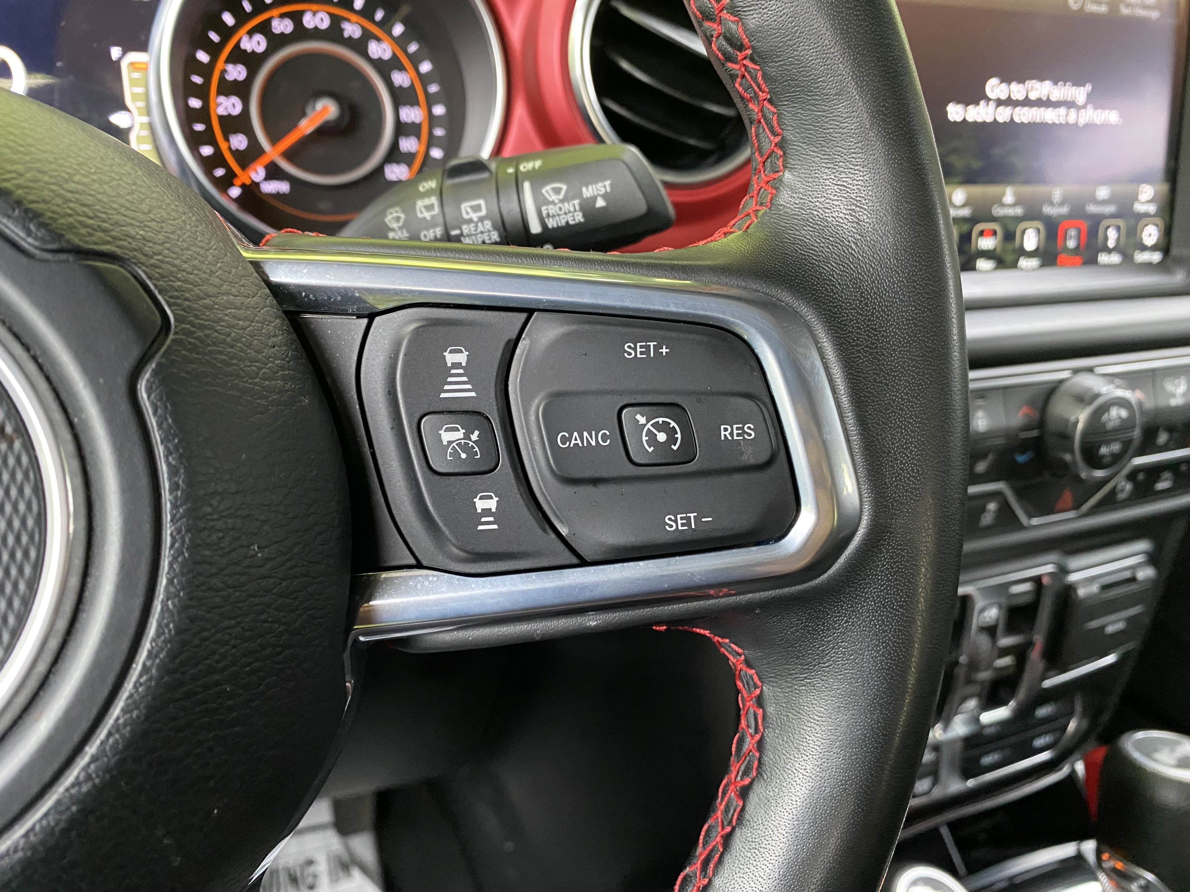 Used 2023 Jeep Wrangler Unlimited Rubicon w/ LED Lighting Group AWD/4WD image 21