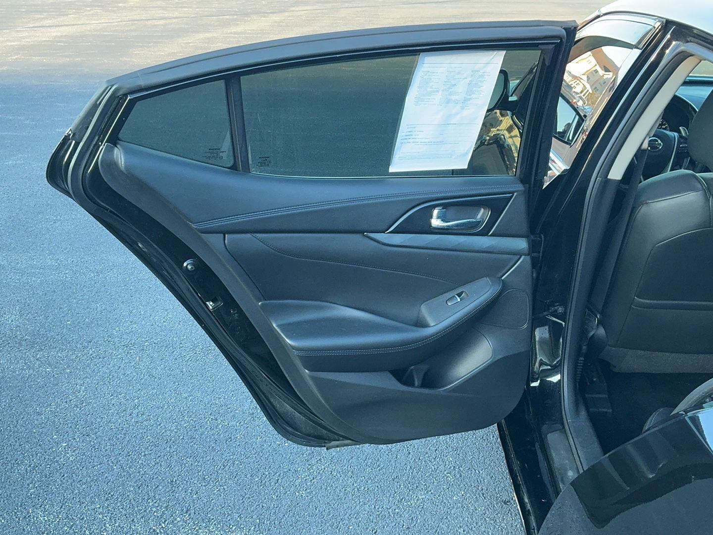 Used 2018 Nissan Maxima SR w/ Midnight Edition image 22