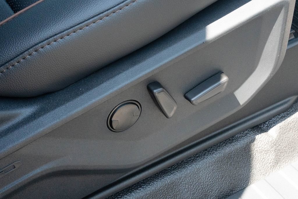 New 2026 Ford F250 Lariat image 21