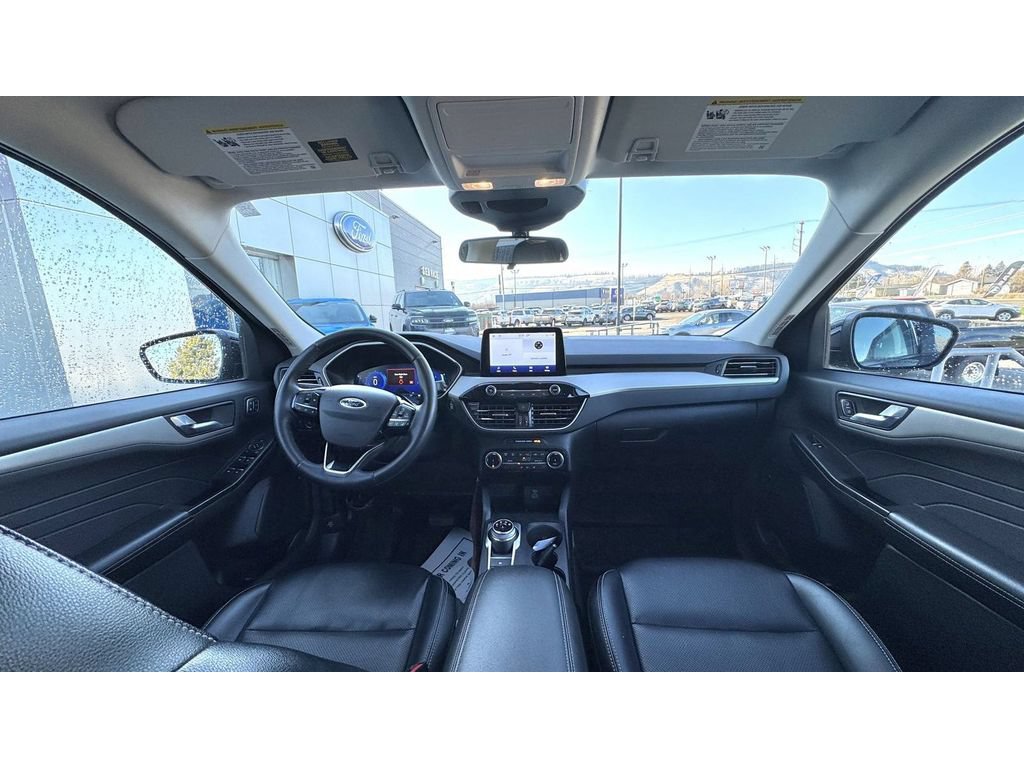 Used 2022 Ford Escape SEL w/ Technology Package AWD/4WD image 12