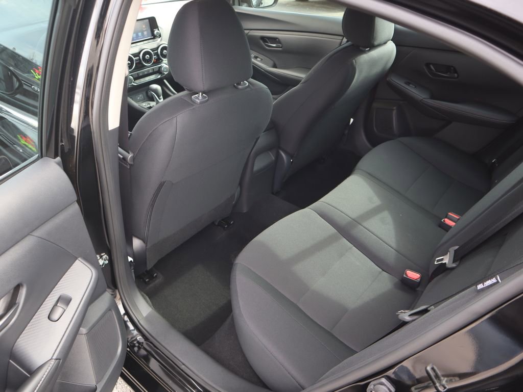 Used 2025 Nissan Sentra S image 10