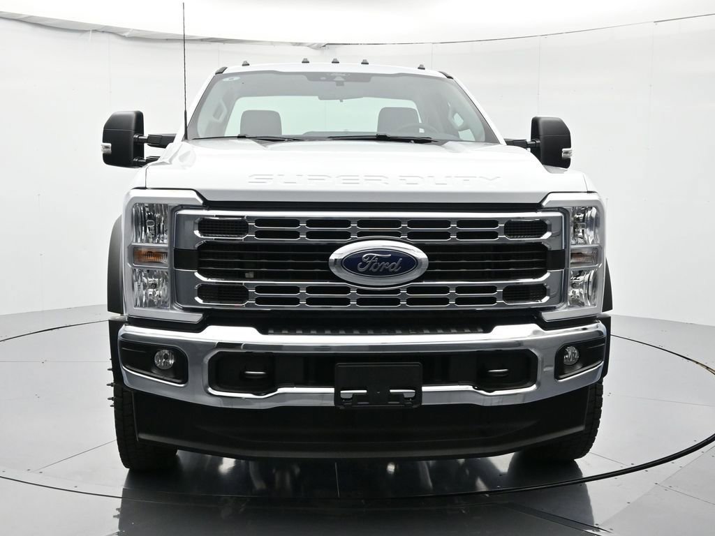 New 2026 Ford F550 4x4 Regular Cab Super Duty image 2