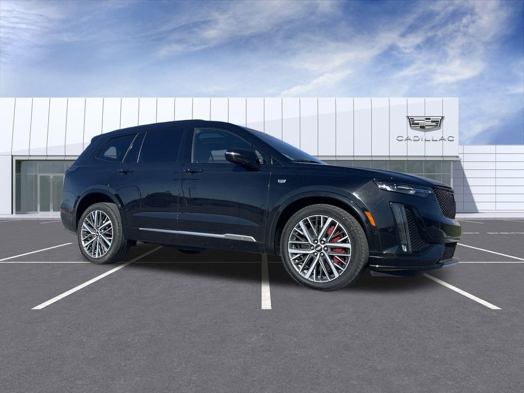 Certified 2024 Cadillac XT6 Sport w/ Technology Package image 1
