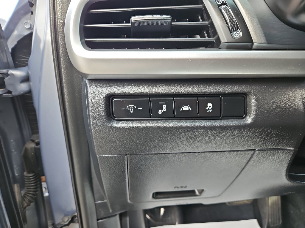 Used 2020 Kia Telluride LX image 12