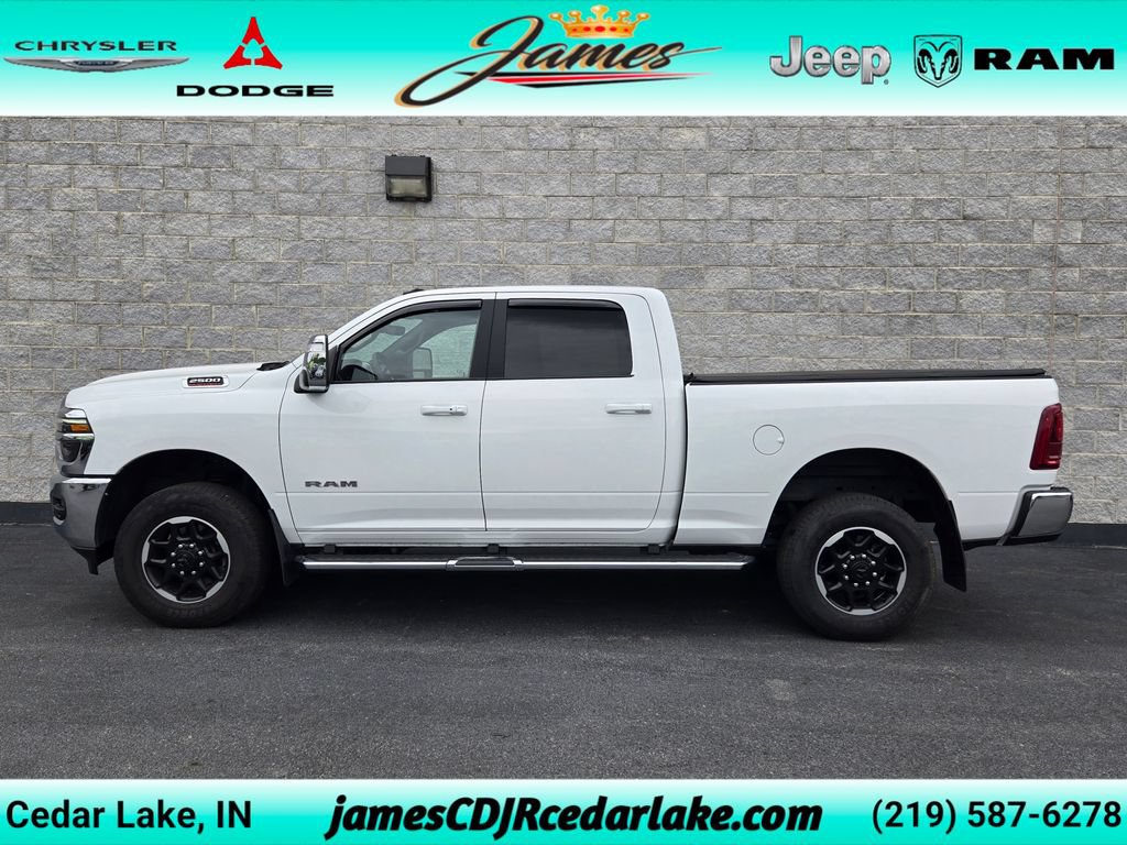 Used 2025 RAM 2500 Laramie AWD/4WD image 2