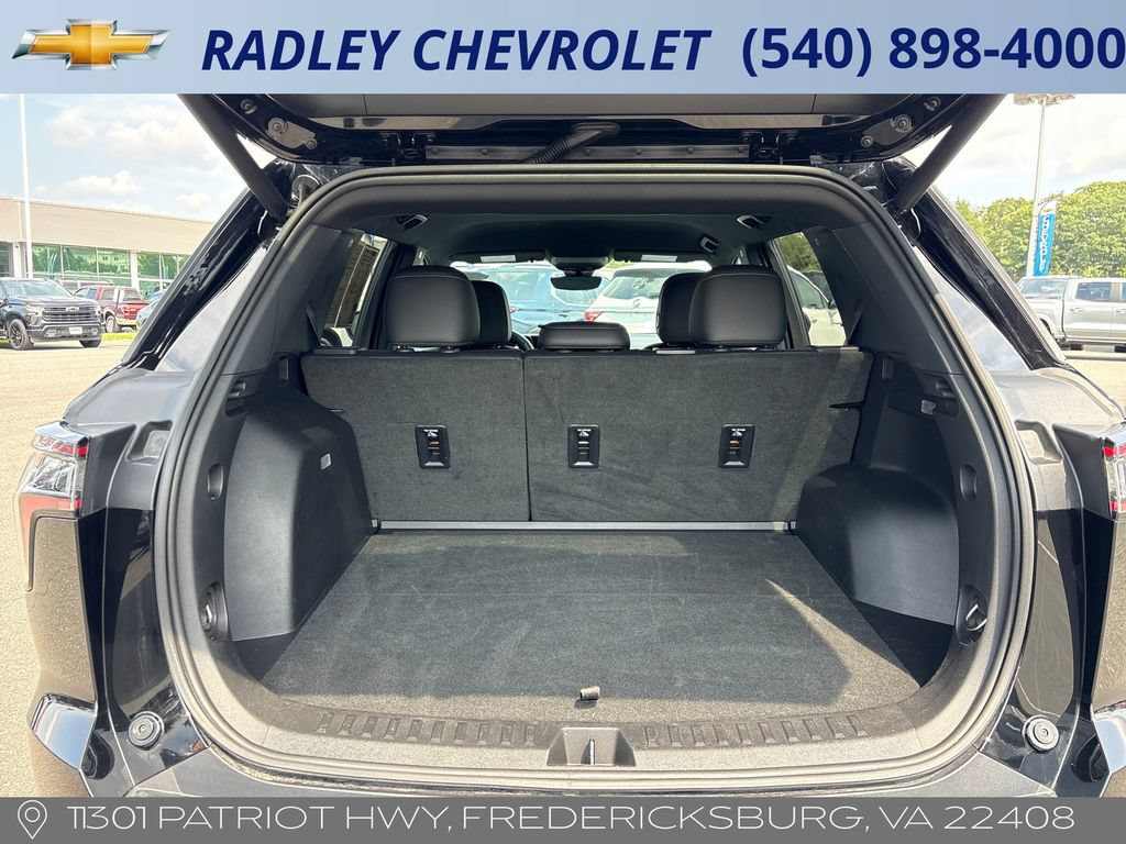 Used 2025 Chevrolet Equinox LT w/ Convenience Package II AWD/4WD image 13