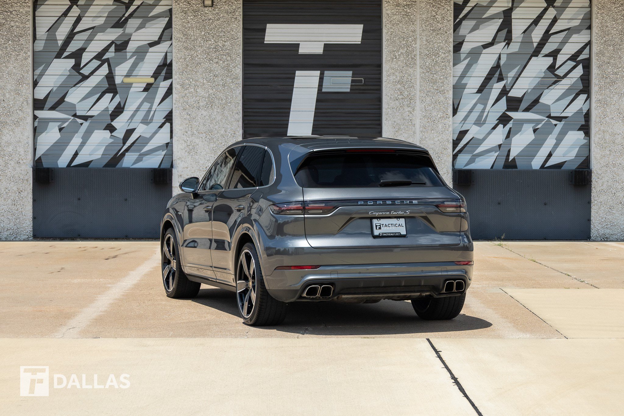 Used 2023 Porsche Cayenne Turbo S AWD/4WD image 11