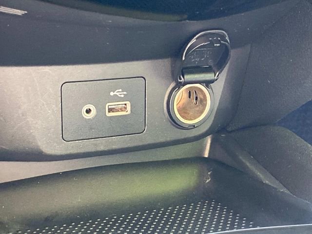 Used 2019 Nissan Rogue SV FWD image 27