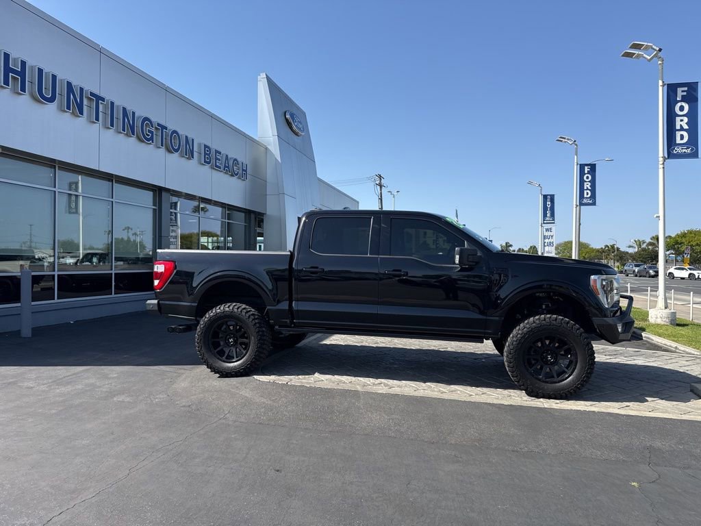 Used 2021 Ford F150 Platinum w/ Equipment Group 701A High AWD/4WD image 3