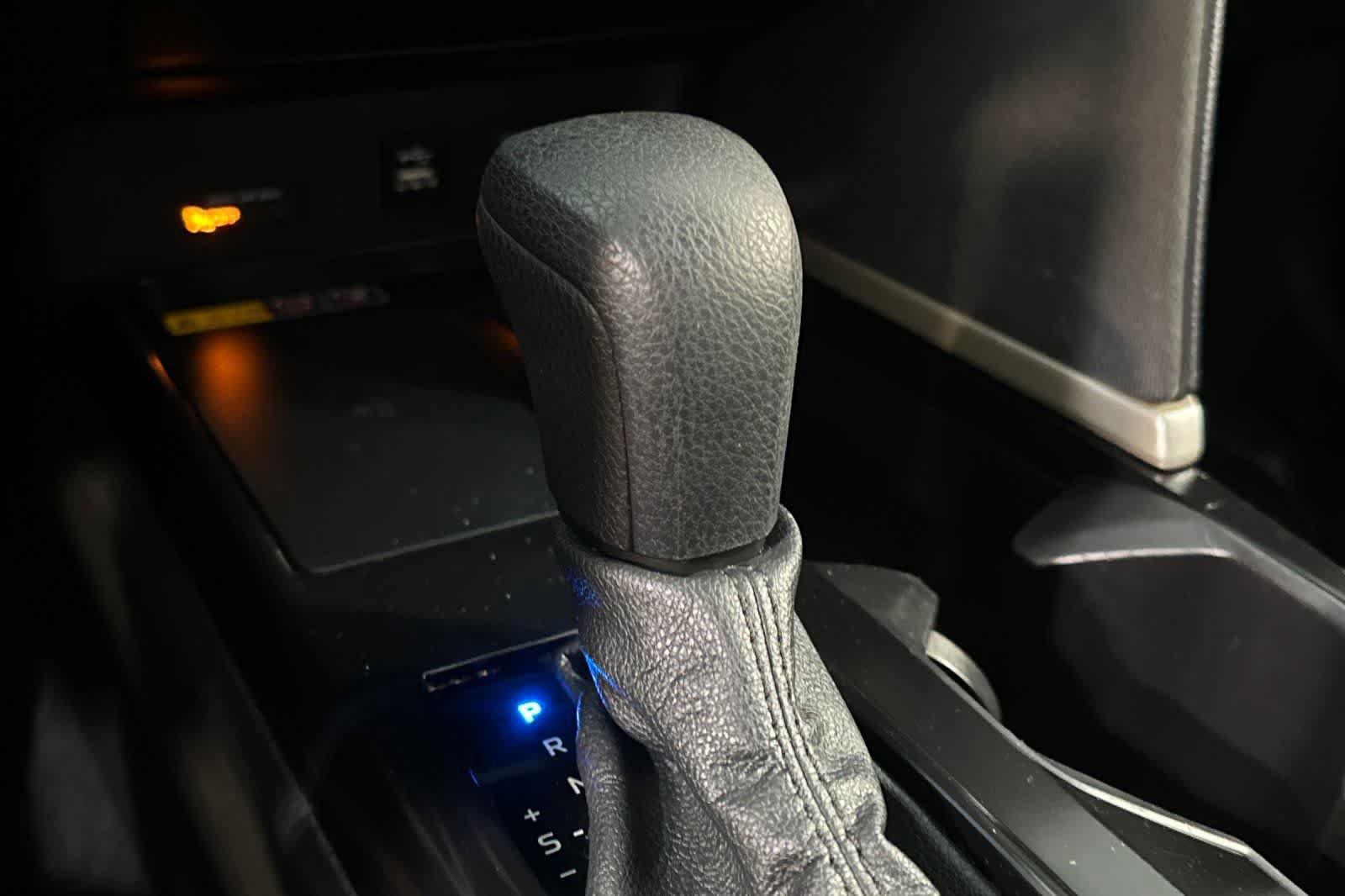 Used 2025 Toyota Camry LE FWD image 25