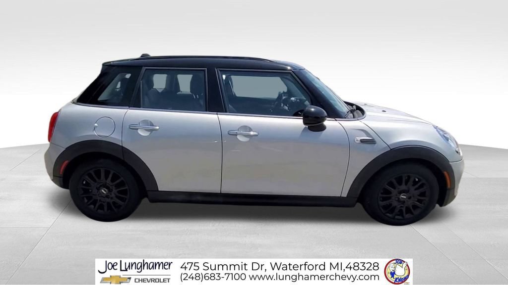 Used 2016 MINI Cooper 4-Door Hardtop FWD image 10