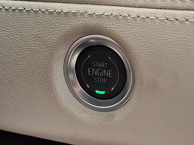 Certified 2025 Cadillac Escalade Sport w/ Touring Package AWD/4WD image 25